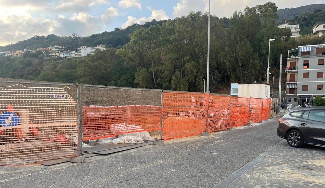 Lo stato dei luoghi in via Emilia a Vibo Marina